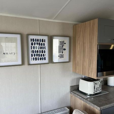 Sandy Bay Caravan Getaway ニュービギン・バイ・ザ・シー エクステリア 写真