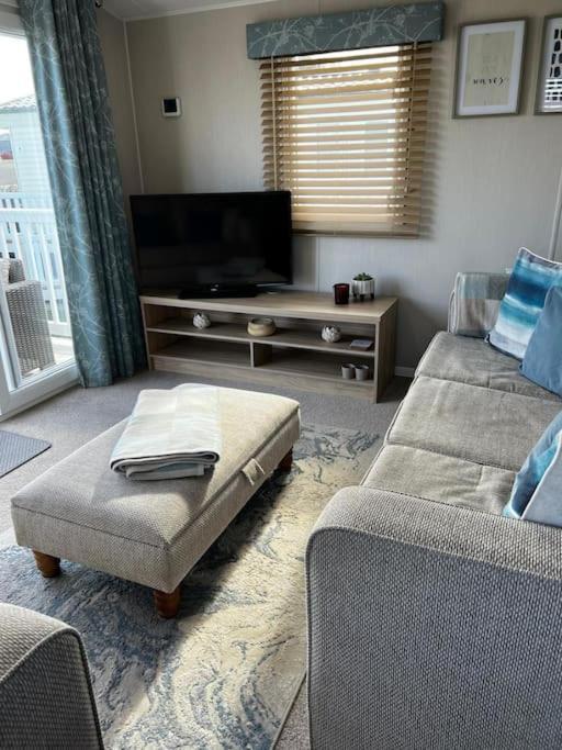 Sandy Bay Caravan Getaway ニュービギン・バイ・ザ・シー エクステリア 写真