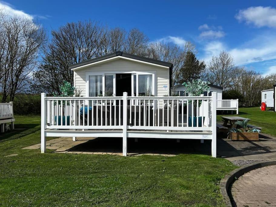 Sandy Bay Caravan Getaway ニュービギン・バイ・ザ・シー エクステリア 写真